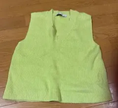 ZARA 蛍光イエロー　ニットベスト