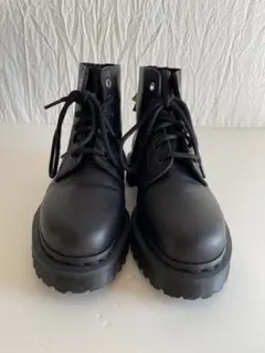 Y’s × Dr.Martens 101 クラッシックカーフ　ブーツのサムネイル