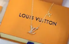 ルイヴィトン LV アイコニック ネックレス レディース エセンシャル