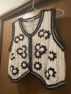 花柄ニットベスト