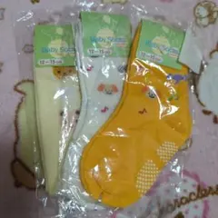 新品、未使用 ベビーソックス 12〜15cm 3足組