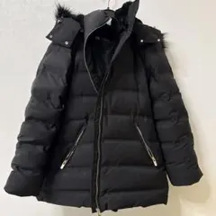 ZARA フード付きブラックダウンジャケット