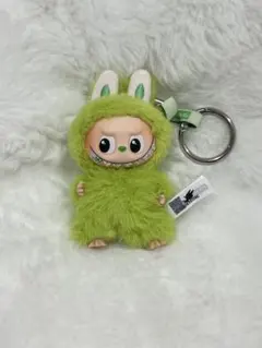 p*i様 イニシャル　ラブブ　V