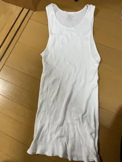 ホワイトノースリーブタンクトップのサムネイル