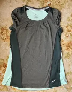 【新品未使用品】NIKE DRI-FIT ランニングウェア Mサイズのサムネイル