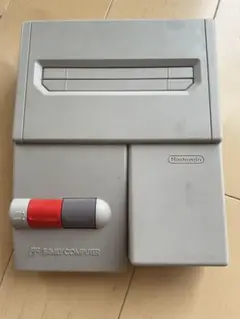 newファミコン　ニューファミコンコントローラー　2点　(未確認)