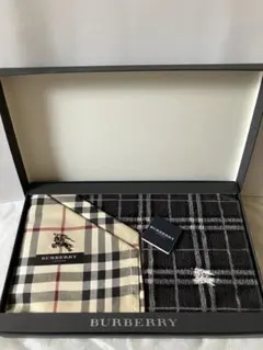 BURBERRY バーバーリー ウールひざ掛け ダークブルー 75×130 - メルカリ