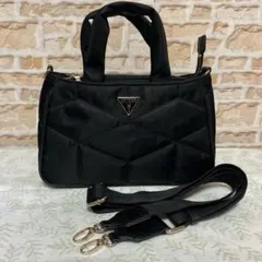 GUESS ショルダーバッグ ゲス ブラック