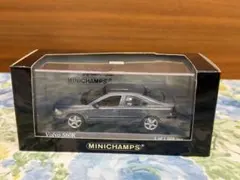 【絶版限定品】VOLVO S60R MINICHAMPS 1/43 モデルカーのサムネイル