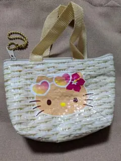 ハローキティ ふわふわダイカットポーチ＆アクリルミニチャーム＆ポーチ4点セット