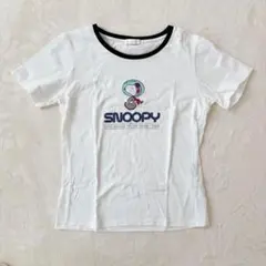 アースミュージックアンドエコロジー PEANUTSスヌーピーコラボ半袖Tシャツのサムネイル