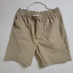 GU ベージュ ショートパンツ Mサイズ