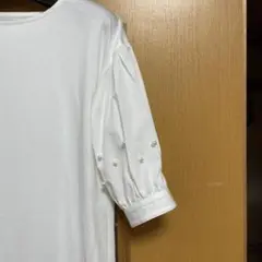 パール付きシャツ　ホワイト