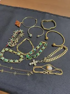 まとめ売り　ブレスレット11点セット ゴールド 緑　天然石あり