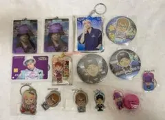 世界 アクキー 缶バッジ