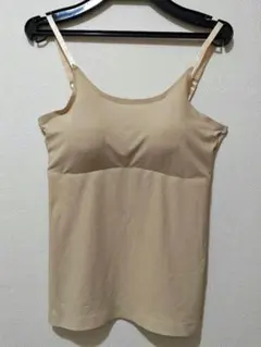 ブラトップ　カップ付きインナーキャミソール