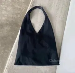 大人気✨トライアングルトートバッグ ブラック 黒 シンプル 大容量 カジュアル