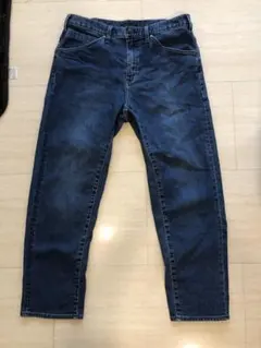 ユニクロ ミラクルエア ジーンズ W33