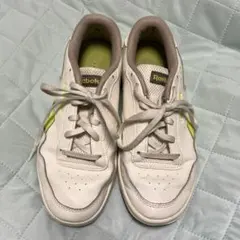 Reebok スニーカー ホワイト/ライム 24.5 ロイヤルテック T