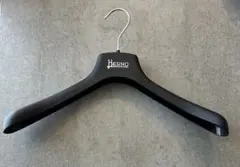 Herno ヘルノ　ハンガー　メンズ