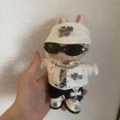 【即日発送】Labubu 着せ替え服レザーホワイトセット7点セットオシャレ138