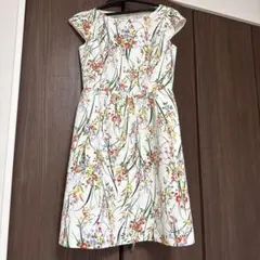 美品　トッカ 花柄プリントワンピース　4