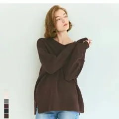 coca ふわふわヤク風　Vネックセーター