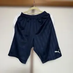 (136)Puma ネイビー/ホワイト ストライプショートパンツ L