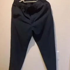 UNIQLO Uシリーズ　ワイドフィットテーパードパンツ