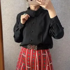 ヴィンテージ 昭和レトロ 古着 変形襟くるみボタンブラウス 黒 無地