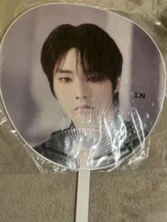 straykids アイエン うちわ