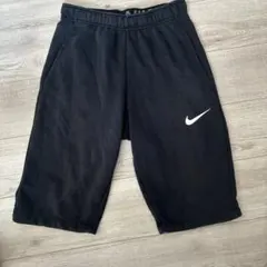 ［早い者勝ち‼️］ NIKE ナイキ ショートパンツ ブラックのサムネイル