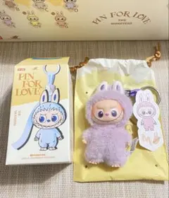 POP MART ラブブ　PIN FOR LOVE イニシャル　『M』