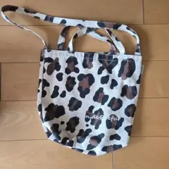 MAISON DE REEFUR 　梨花のサムネイル