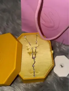 Swarovski Constella Y字型ネックレス