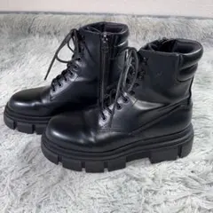 zara チャンキーソール