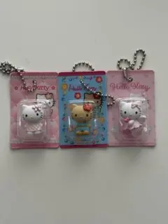 サンリオ　ハローキティ フィギュア型キーホルダー 3点セット