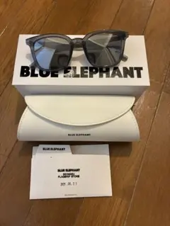BLUE ELEPHANT ブルーエレファントDUSTIN blackサングラス - メルカリ