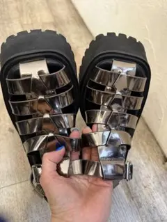 SLY TANK HEEL CAGE サンダルのサムネイル