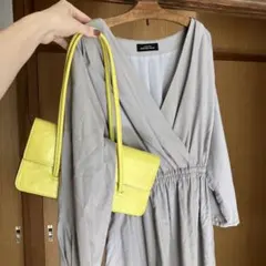 GREEN LABEL RELAXING ライトグレーのカシュクールワンピース