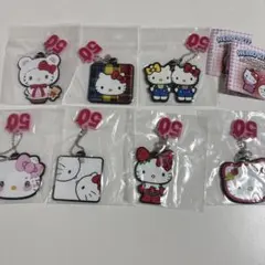 ハローキティ 50周年記念アニバーサリーラバーキーホルダー7個セット