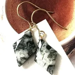 1点作品☺︎ 大粒変形ジャスパーピアス イヤリングに変更可能