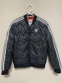 adidas ダウンジャケット