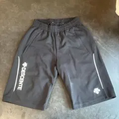 デサントショートパンツのサムネイル