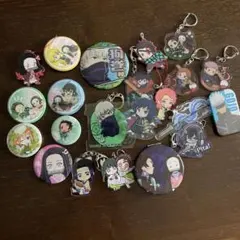呪術廻戦 缶バッジ・キーホルダーセット 鬼滅の刃 まとめ売り