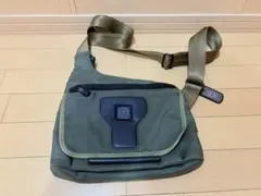【最終】TUMI T-TECH ボディバッグ カーキのサムネイル