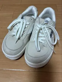 ポーズガンツ　厚底スニーカー