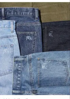 ストレートジーンズ　UNIQLO