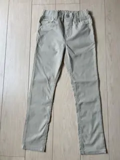キッズ　ロングパンツ　140㎝