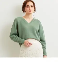 グリーンレーベル　カタアゼ　Vネック　ニット グリーン　パステルカラー
